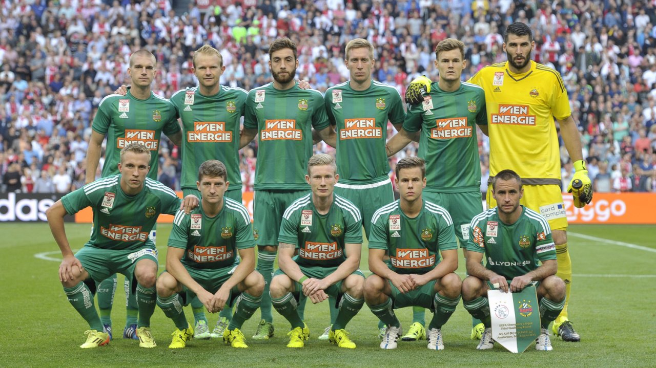 Die Vizemeister-Mannschaft von 2015/16 ist mit drei Siegen in die Bundesligasaison gestartet.