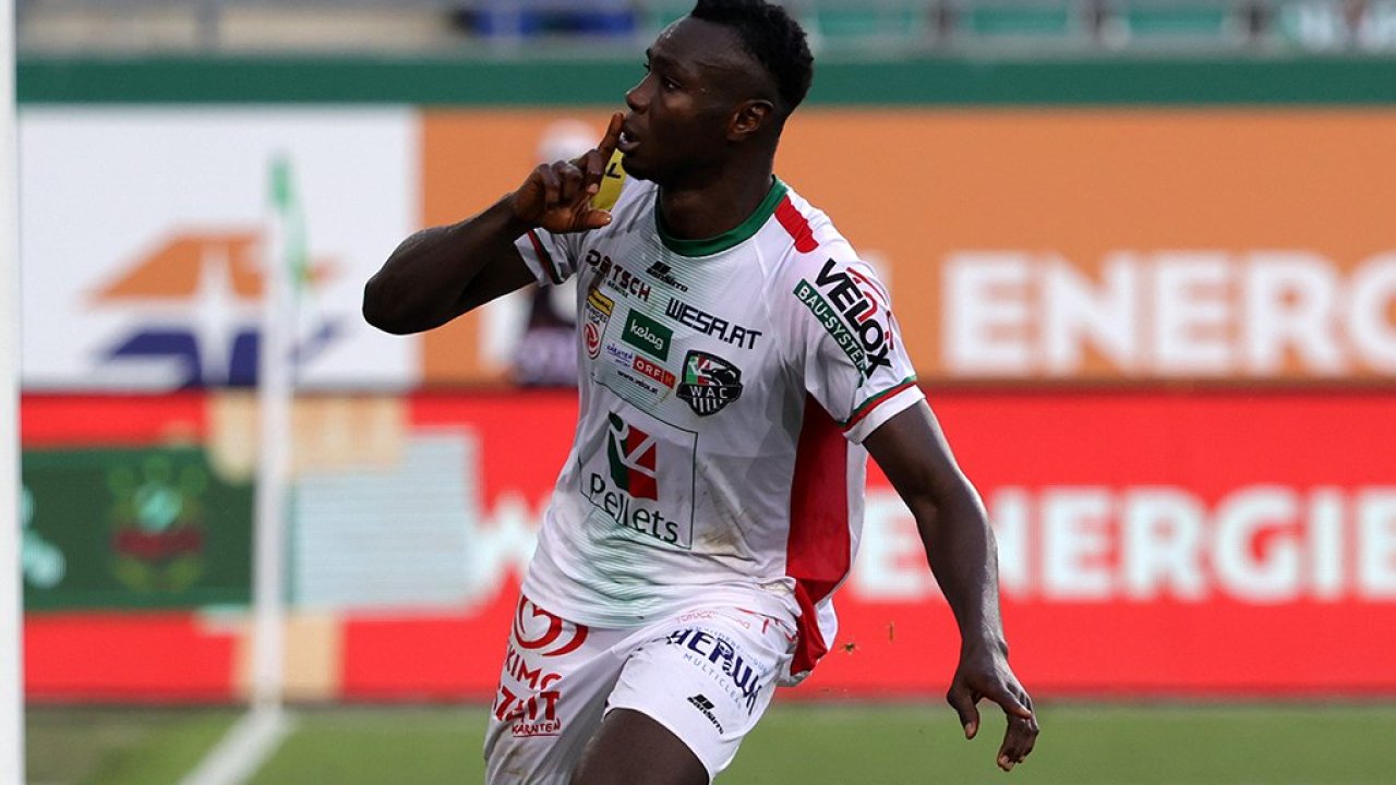 Mohamed Bamba, kam, sah und traf. Dann ging er nach Lorient, wo er est venu, a vu et a frappé.