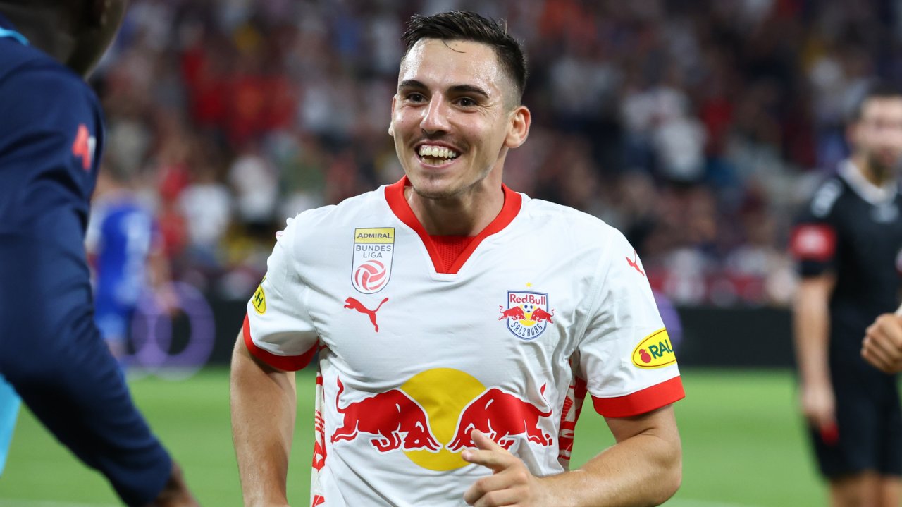 Das beliebteste Salzburg-Trikot ist das von Oscar Gloukh